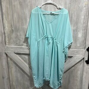 Small swimsuit coverup/kimono. M1